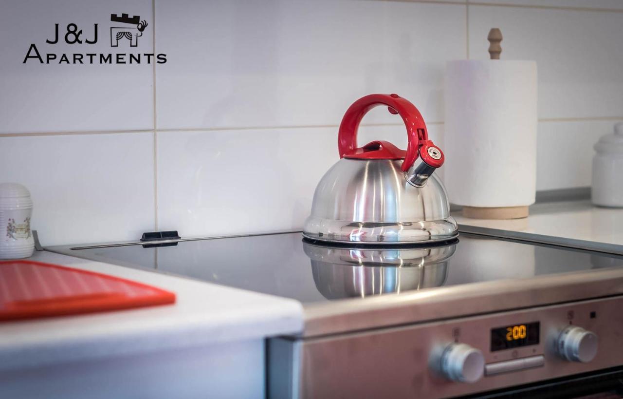 J&J Apartments Lazienna 30 - 12 Торунь Экстерьер фото