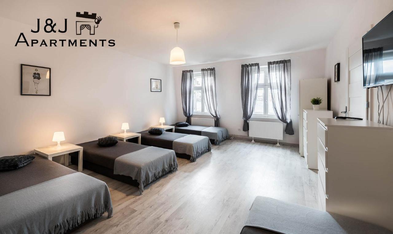 J&J Apartments Lazienna 30 - 12 Торунь Экстерьер фото