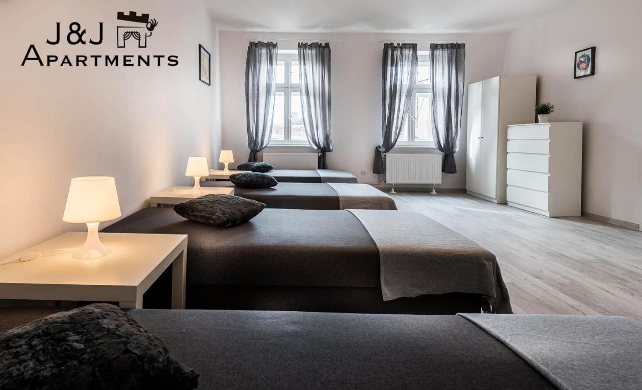J&J Apartments Lazienna 30 - 12 Торунь Экстерьер фото
